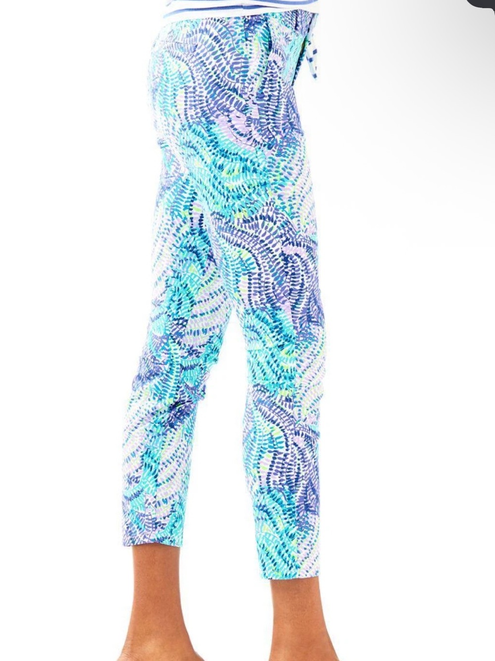 Lilly Pulitzer Blue Current Fantasea Shana Stretch Crop Pants Size 10